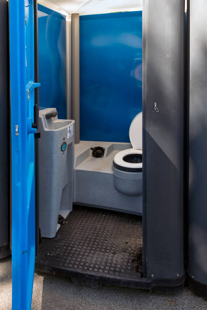 Best Porta potty delivery and setup  in Franklin, OH